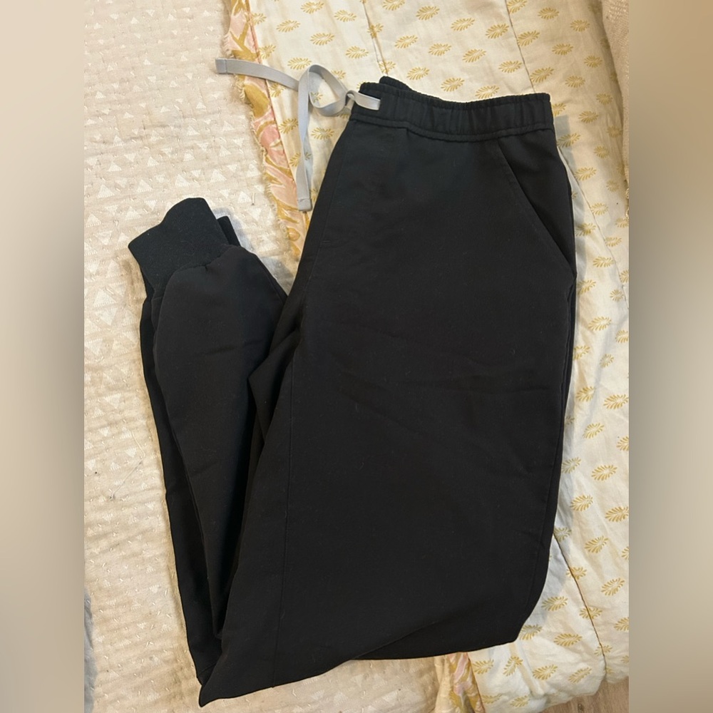 Figs technical collection scrubs / joggers and matching top